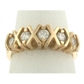 0.25 CTW "HUGS & KISSES" DIAMOND BAND, 14K I/I1